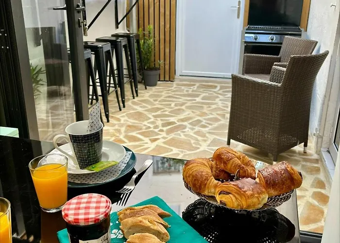 Apartman Confort, Halles Et A Pied Centre